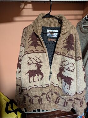 Men's Beige / Brown Cardigan Sweater - Classic Canadian Wool